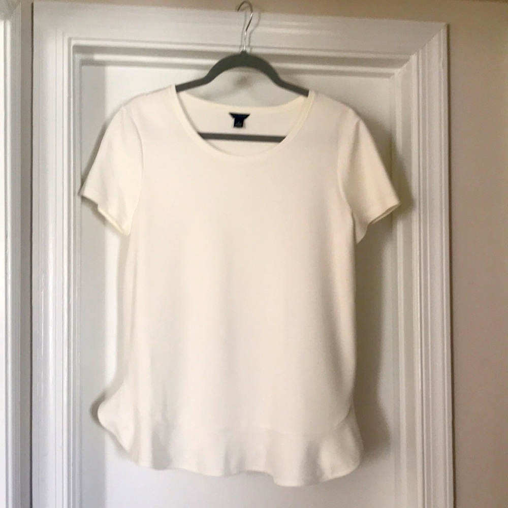 Ann Taylor adorable top with ruffle.